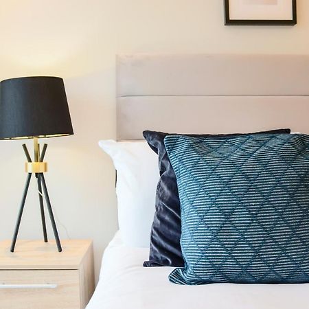 Portfolio Apartments - Welwyn Town Centre 웰린가든시티 외부 사진