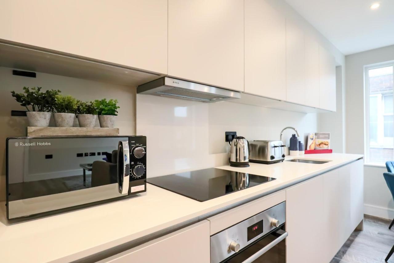 Portfolio Apartments - Welwyn Town Centre 웰린가든시티 외부 사진