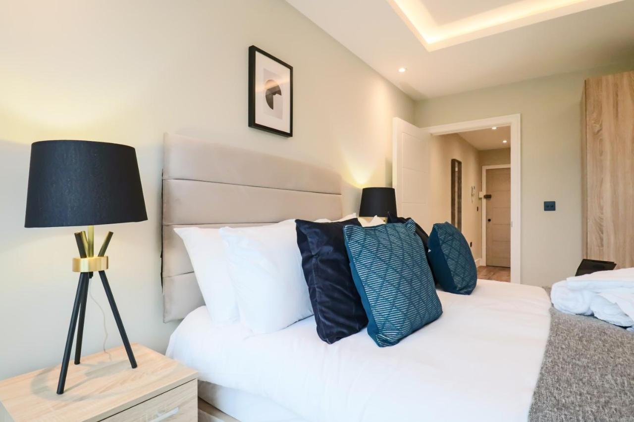 Portfolio Apartments - Welwyn Town Centre 웰린가든시티 외부 사진