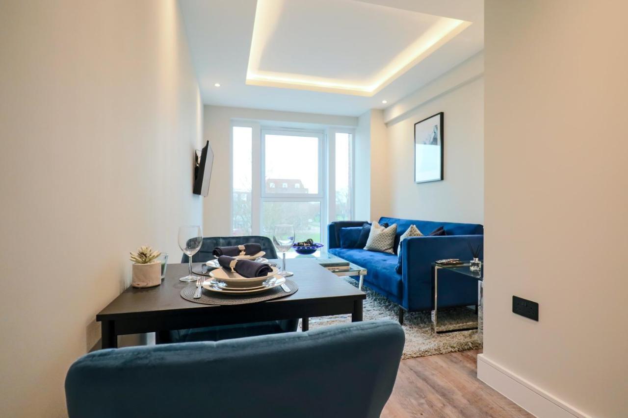 Portfolio Apartments - Welwyn Town Centre 웰린가든시티 외부 사진