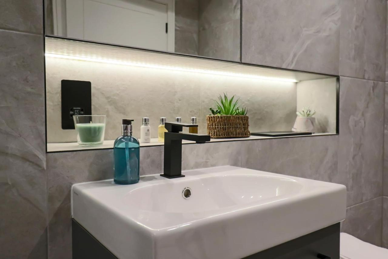 Portfolio Apartments - Welwyn Town Centre 웰린가든시티 외부 사진
