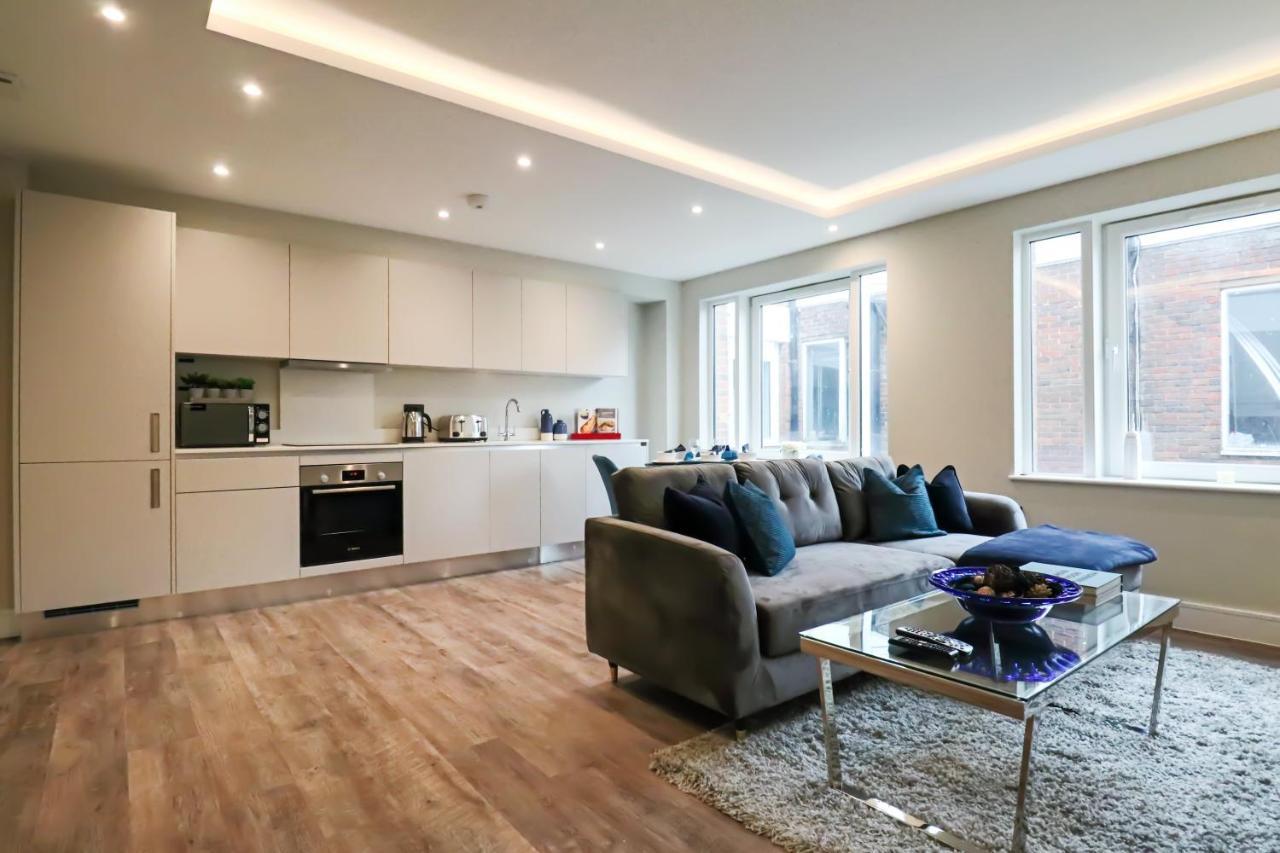 Portfolio Apartments - Welwyn Town Centre 웰린가든시티 외부 사진