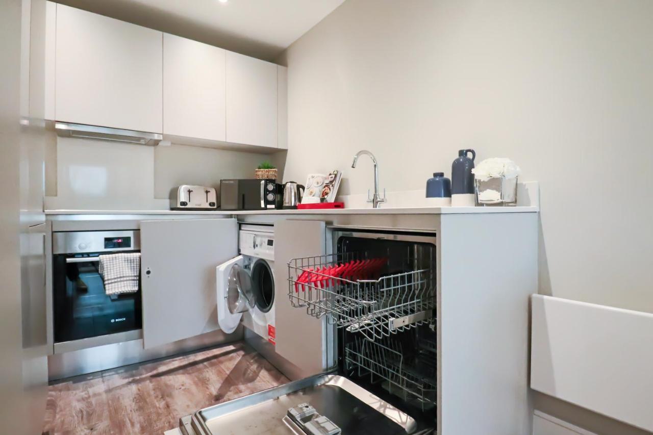 Portfolio Apartments - Welwyn Town Centre 웰린가든시티 외부 사진